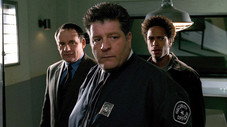 Still from CSI: Crime Scene Investigation S1E12