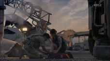 Still from Descendants of the Sun S1E5