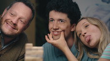 Still from How to Sell Drugs Online (Fast) S2E1