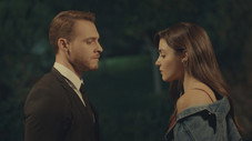 Still from Love Is In The Air S1E13