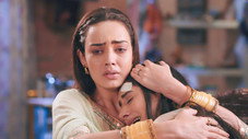 Still from Teri Meri Doriyaann S1E102