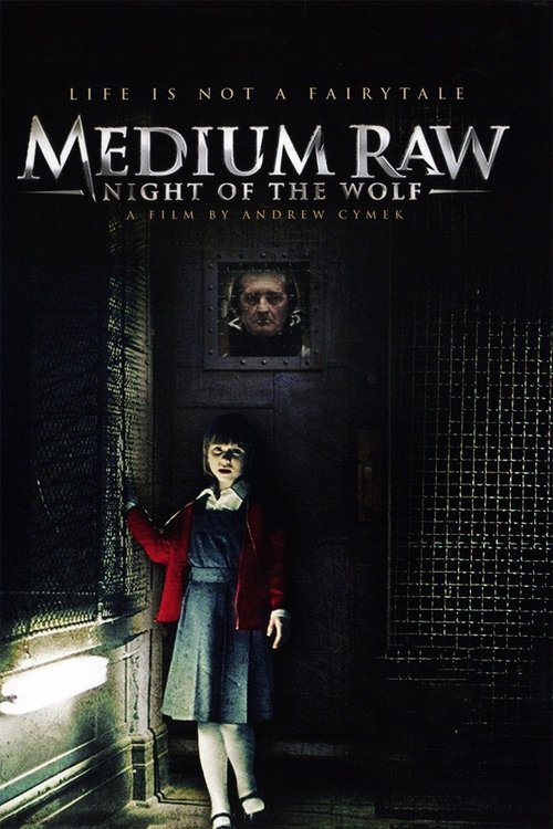 Medium Raw: Night of the Wolf
