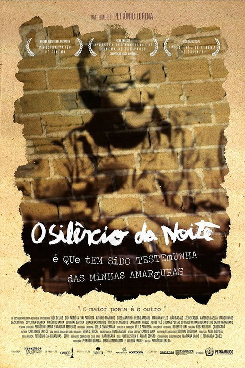O silêncio da noite é que tem sido testemunha das minhas amarguras