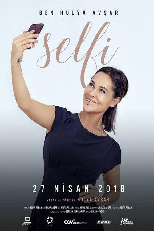 Selfi: Ben Hülya Avsar