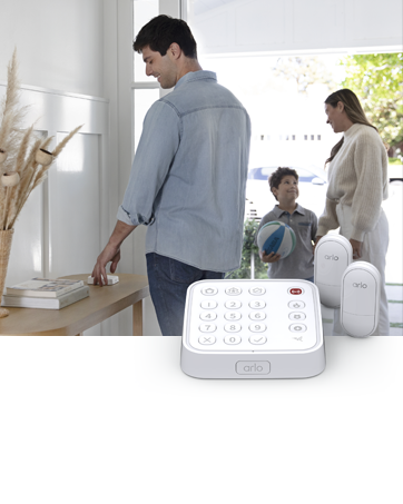 Arlo Security Tag - Arlo Certified Accessory, Works with Home Security System and Video Doorbell (2nd Generation), White/Black - NT1201-10000S — product image
