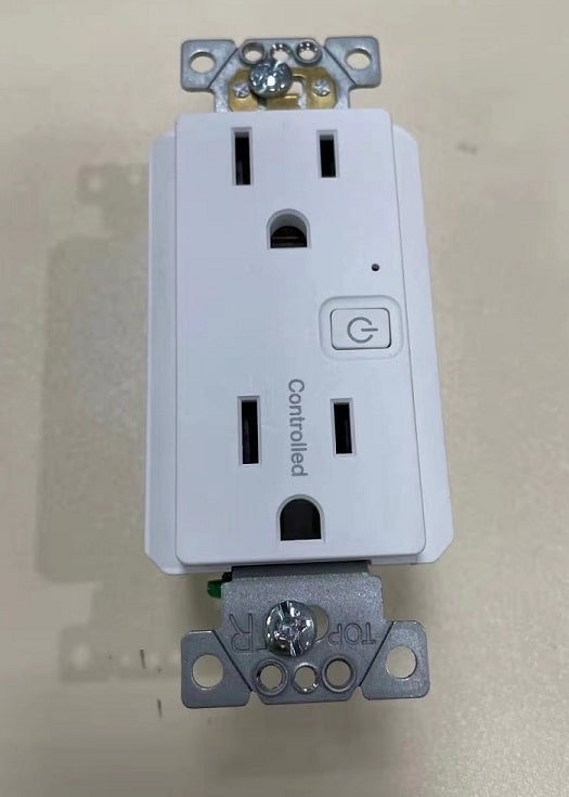 Z-Wave Plus Receptacle