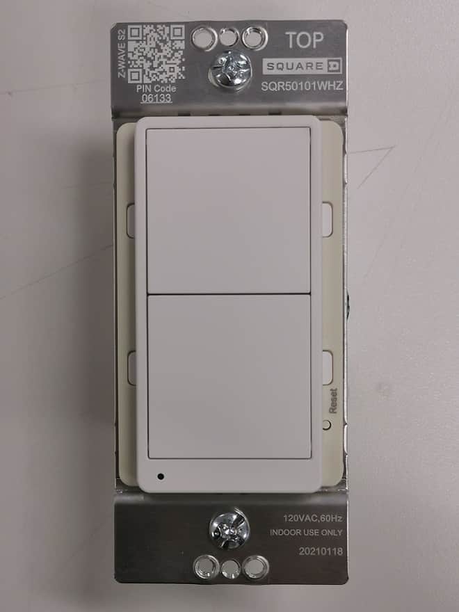 Z-Wave Plus Auxiliary Switch
