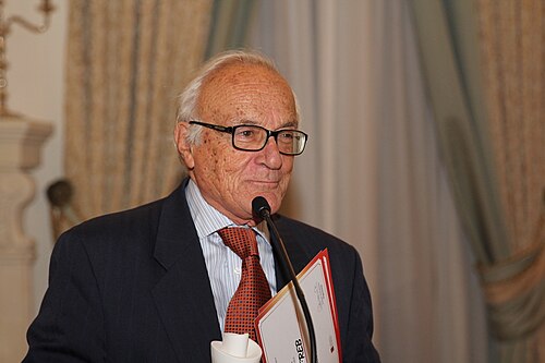Paul Xuereb