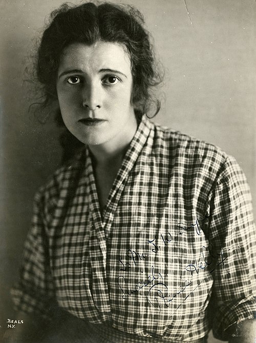 Renee Kelly